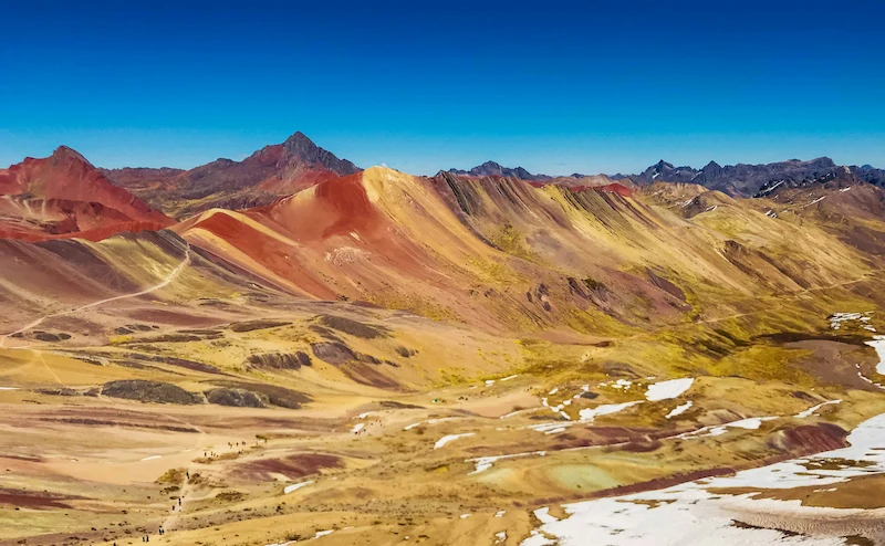 Hike to the famous rainbow mountain