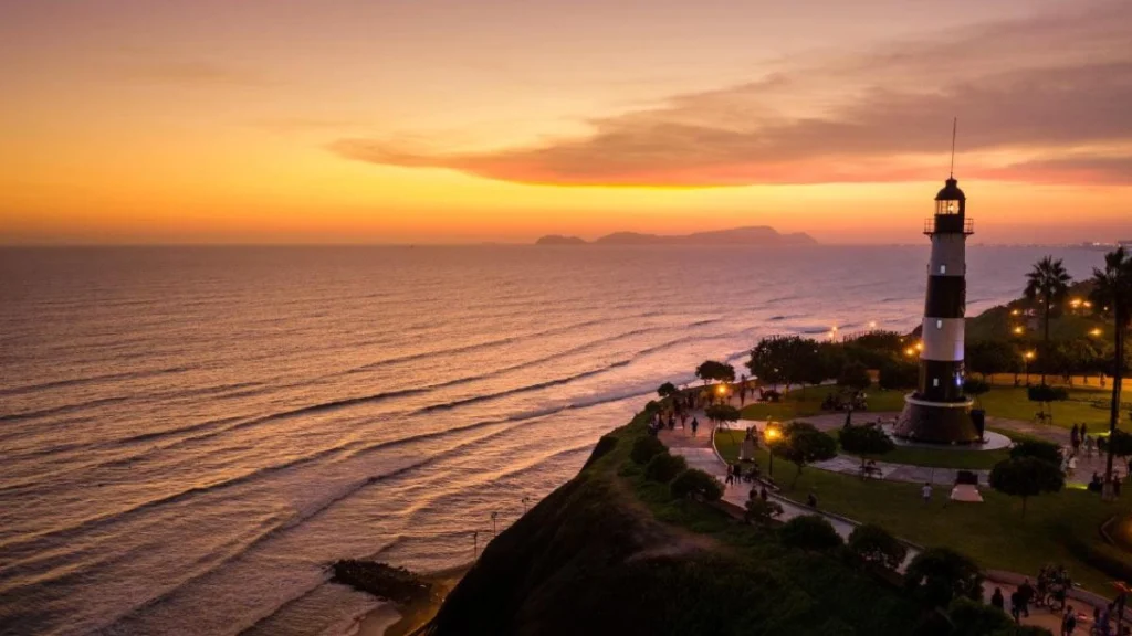 vacation idea in miraflores